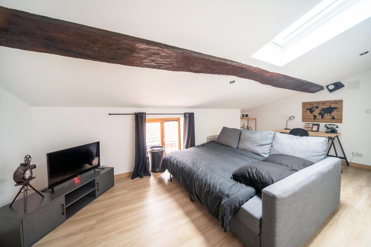 Appartement Cosy Et Moderne En Plein Coeur Du Centre Ville Mâcon Kültér fotó